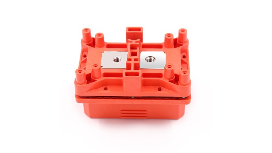 新能源（yuán）汽車高（gāo）壓連接器注塑件產品欣賞